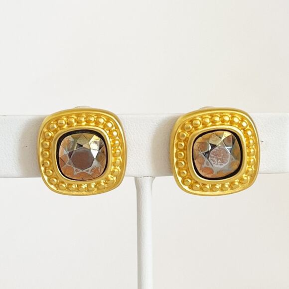 GIVENCHY Vintage Iconic Square Crystal Gold Toned Earring Clip On - Picture 1 of 9
